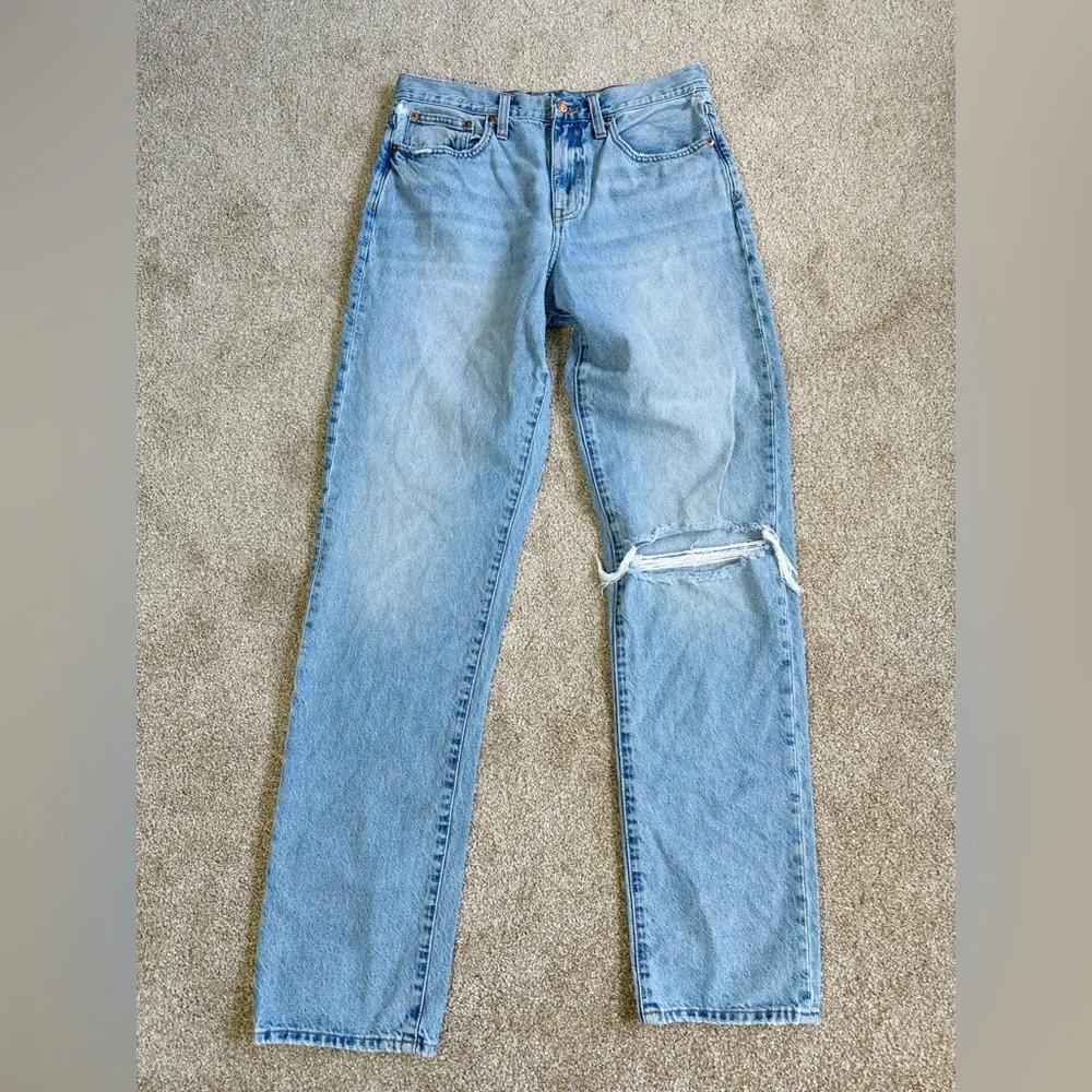 J. Crew Light Blue Slouchy Boyfriend Distressed Jeans Size 6/28 - Picture 1 of 4